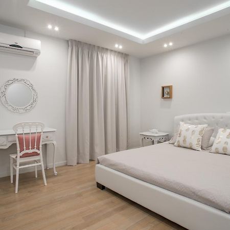 Pineapple Seaside Suite Закинтос Экстерьер фото